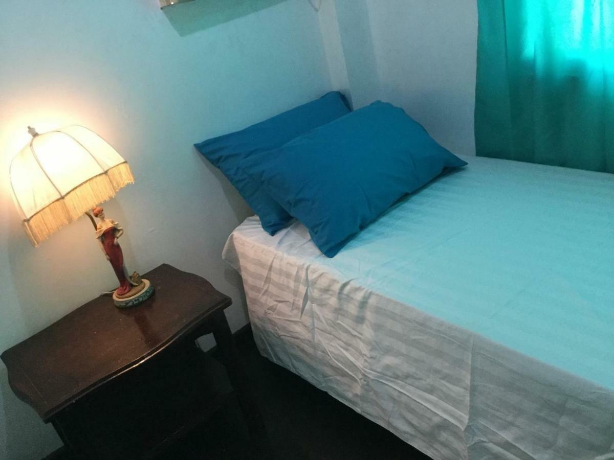 Joyful Island Hostel Lapu-Lapu City Eksteriør bilde